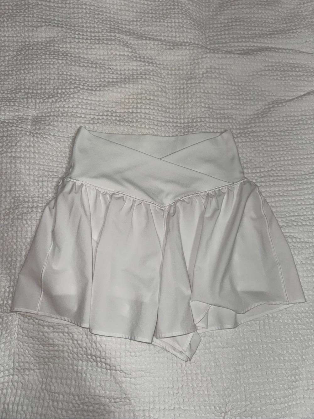 aerie White Crossover Waist Athletic Skort-Style Shorts